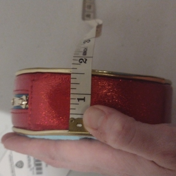 Irregular choice looney tunes coin purse one side fuzzy - Picture 11 of 13